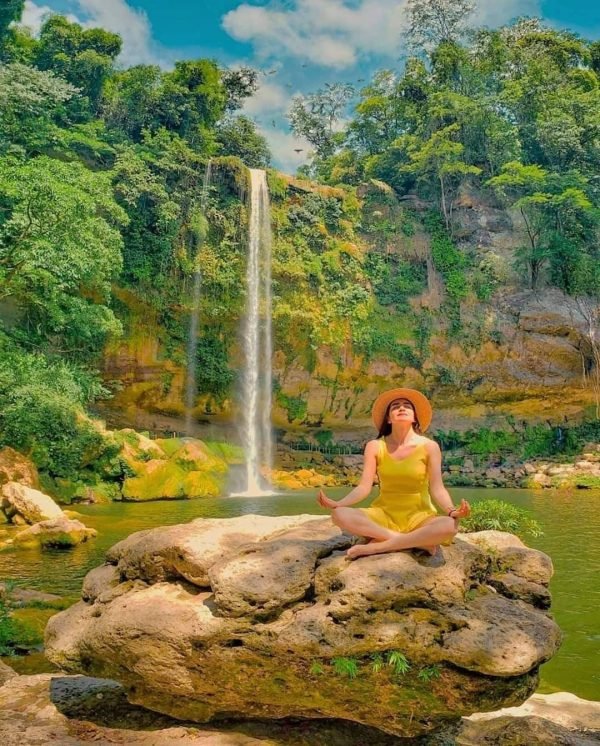 Tour: Zona Arqueológica de Palenque + Misol-Há + Agua Azul + San Cristóbal - Imagen 3